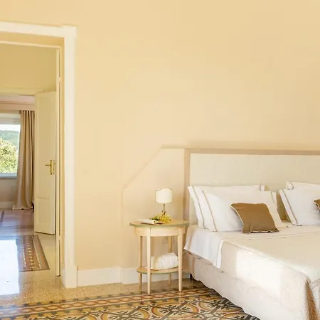 Hotel Moris